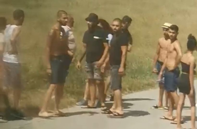 Туристи със скандални разкрития за екшъна с подивели роми в Ловешко 