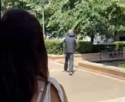 Еднорък мъж заплашва с нож момиче в Ямбол, баща ѝ го издирва за вендета 