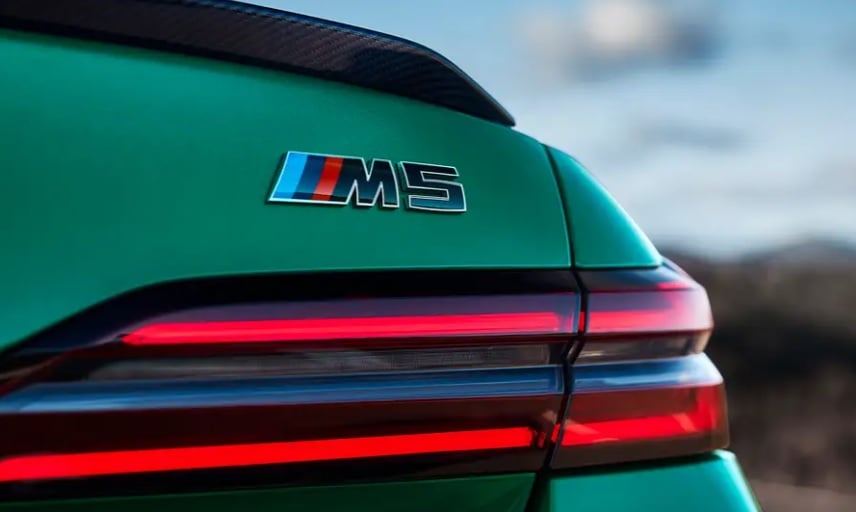 Големи промени: Представиха новото поколение на BMW M5 СНИМКИ