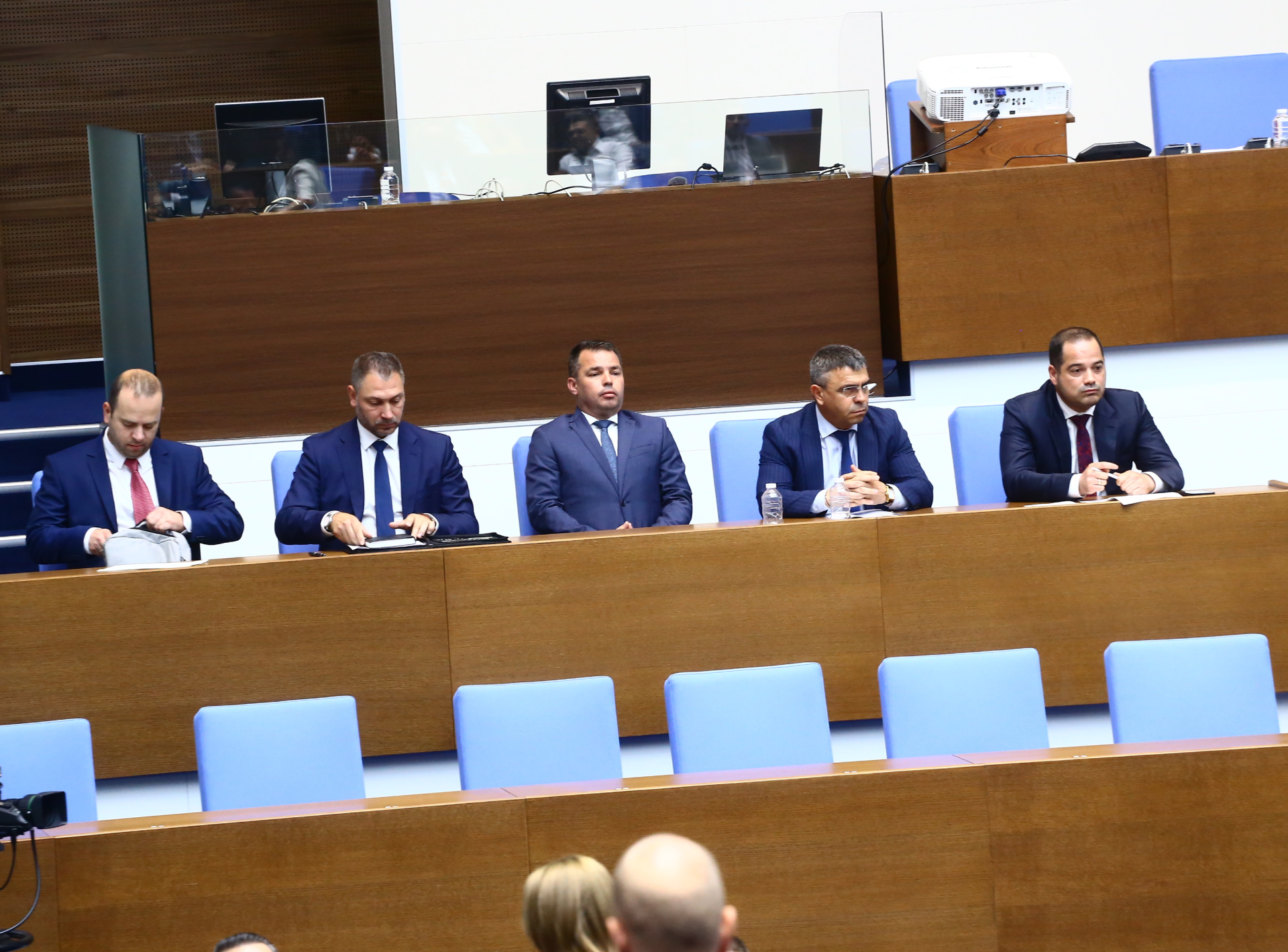 Жега: Взривиха НС с разкрития за Брендо