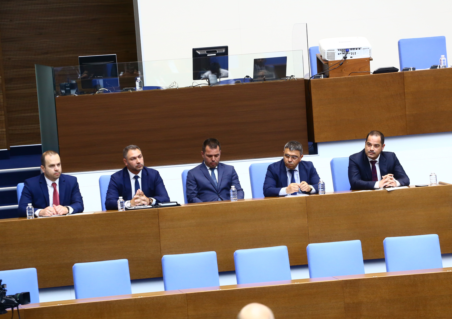 Жега: Взривиха НС с разкрития за Брендо