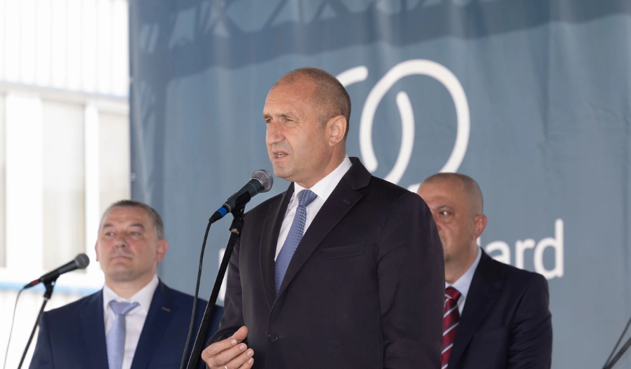 Радев не е на себе си заради смъртта на Гарелов, тези думи ще ви разплачат СНИМКА