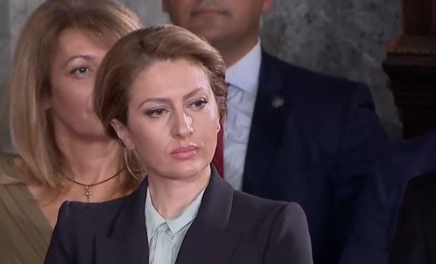 Рая Назарян прикова погледите, неузнаваема е СНИМКИ