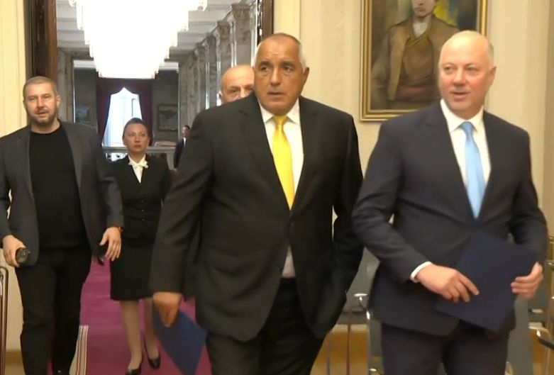 ГЕРБ вече са при Радев, това е кандидатът им за премиер