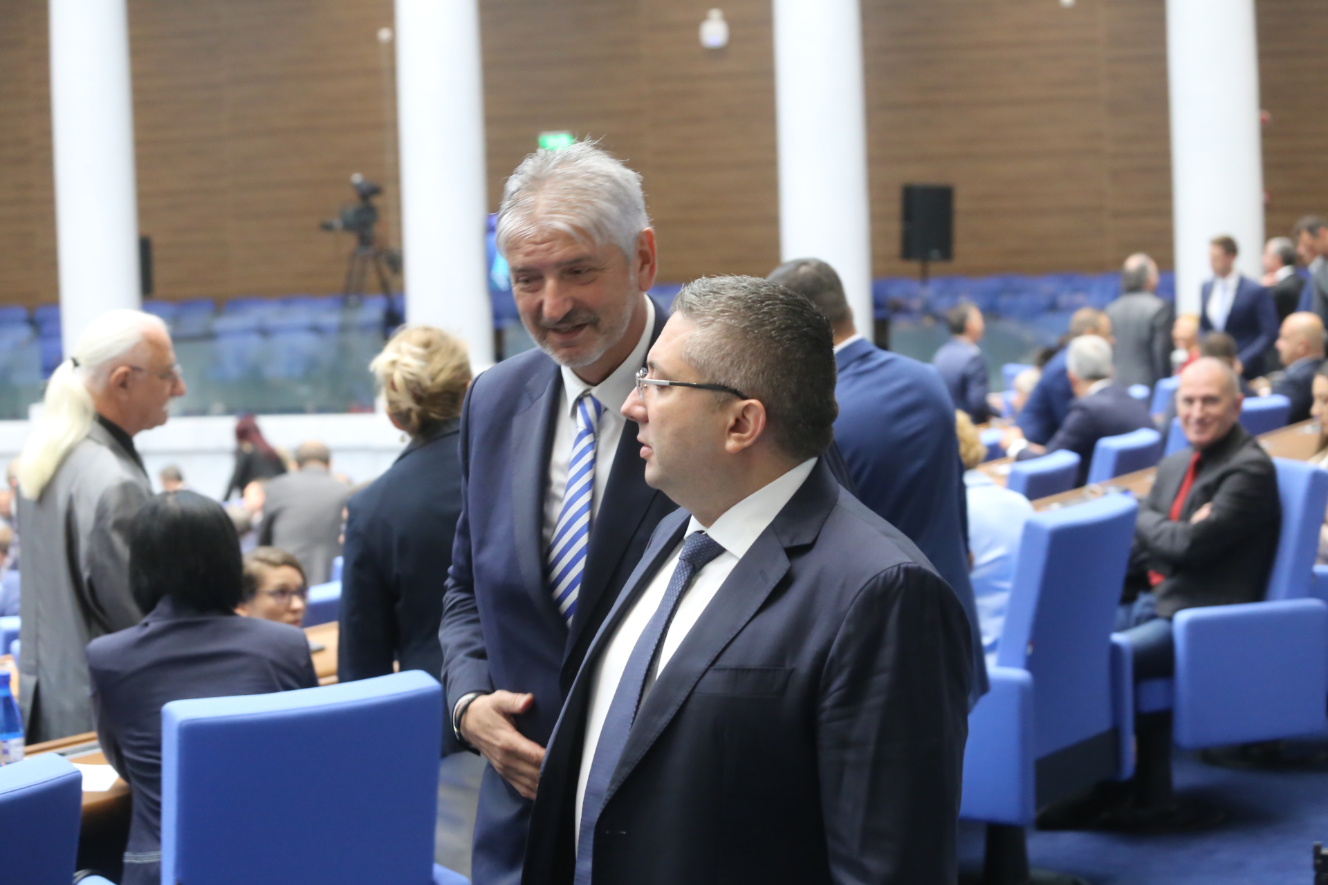 Нанков изобличи финансовите шашми на харвардските амбулантни търговци