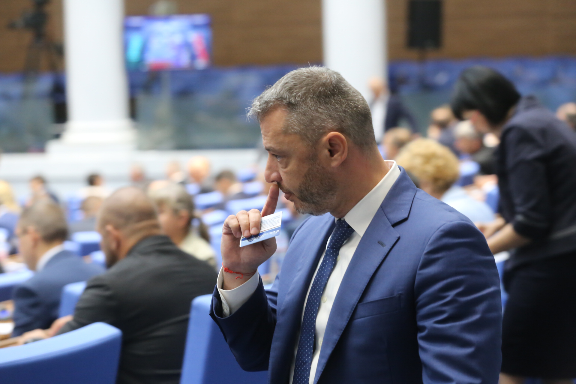 Делян Добрев за бюджета: Правен е в час по "Труд и творчество"