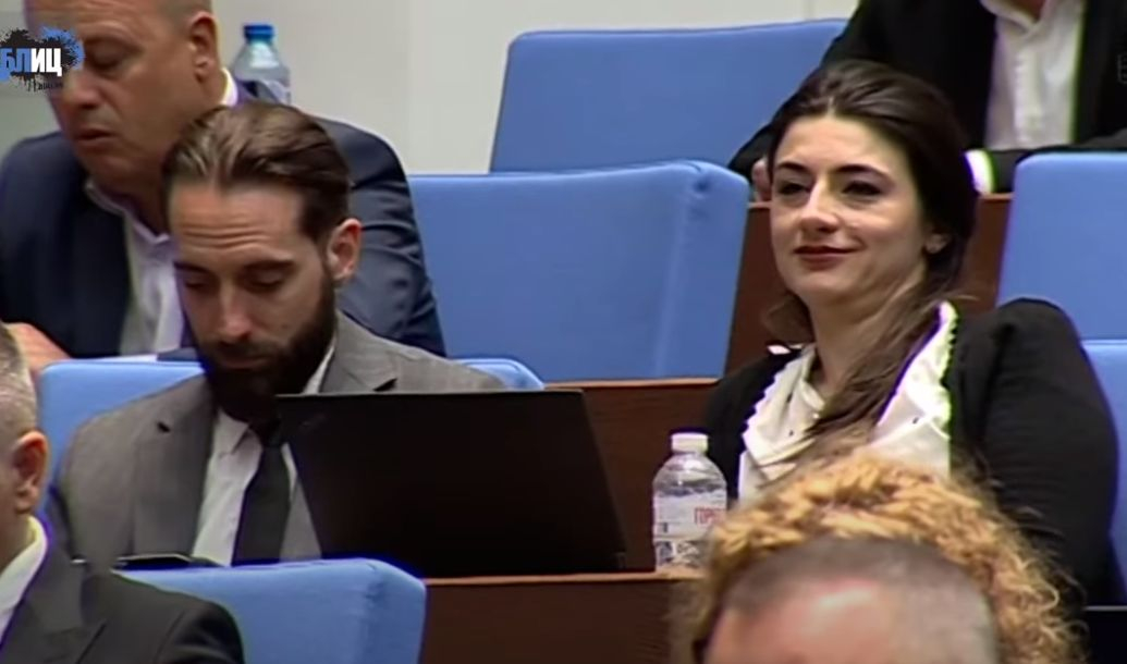 Балабанов удари Лена заради Нотариуса и Пепи Еврото