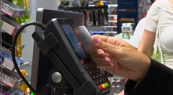 След голямата промяна: Ето как ще пазаруваме с новите ваучери за храна