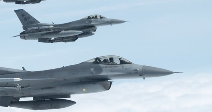 Румъния вдигна по тревога F-16 заради руски дронове 