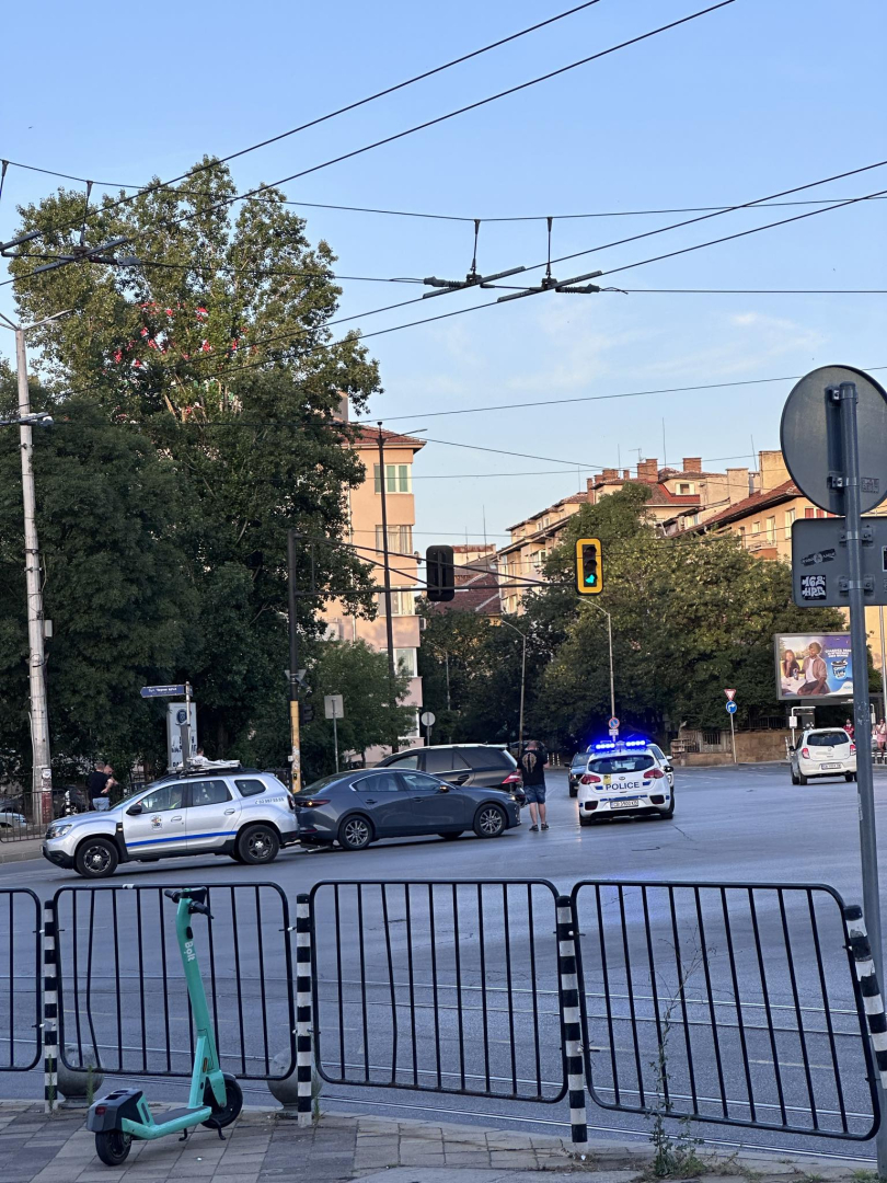 Ужас на ключов столичен булевард СНИМКИ 