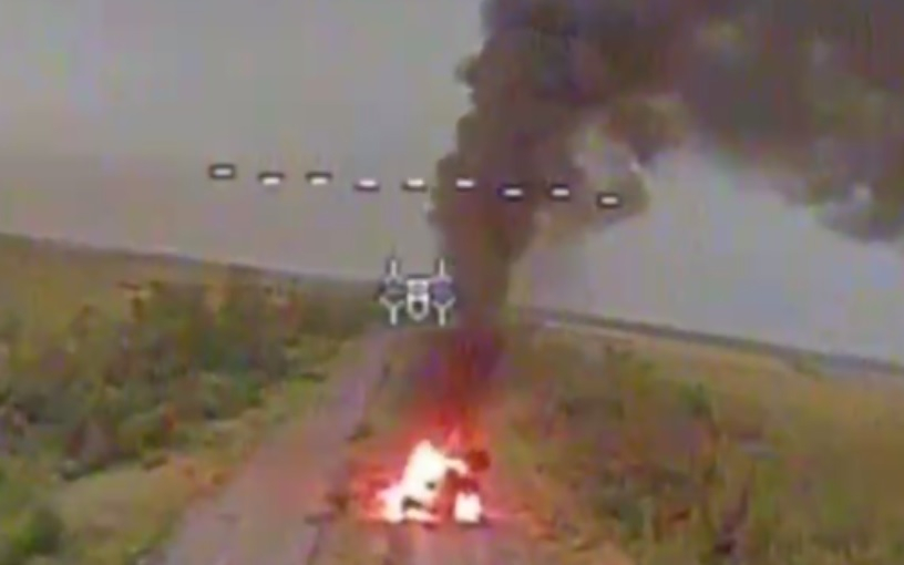 Дрон на ВСУ унищожи руска САУ "Мста-С" за 1,6 милиона долара ВИДЕО