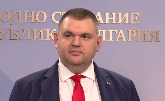 Пеевски: Няма да разиграваме държавата с втория мандат, но ще питаме другите партии, заради заръката на нашите избиратели да има правителство