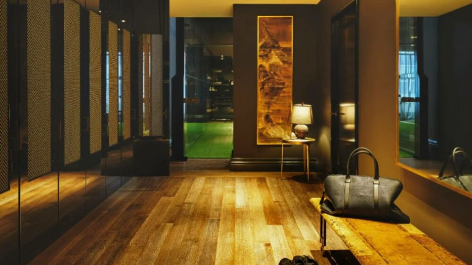 Луксът го успокоява: Чарлз III брои $6,63 млн. за апартамент в милиардерския небостъргач СНИМКИ