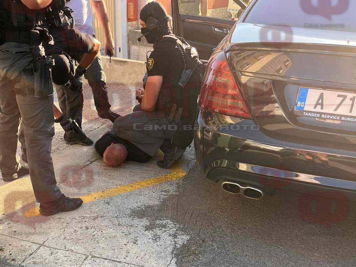 Вижте двама от арестуваните от разбитото нарко ОПГ в Свети Влас, бандата е най-голямата СНИМКИ