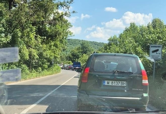 Трагедия: Мотористи загинаха на пътя Монтана - Берковица