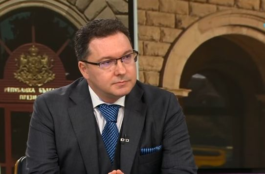 Закупуване на бодикамери и тейзъри за полицаите нареди МВР министърът