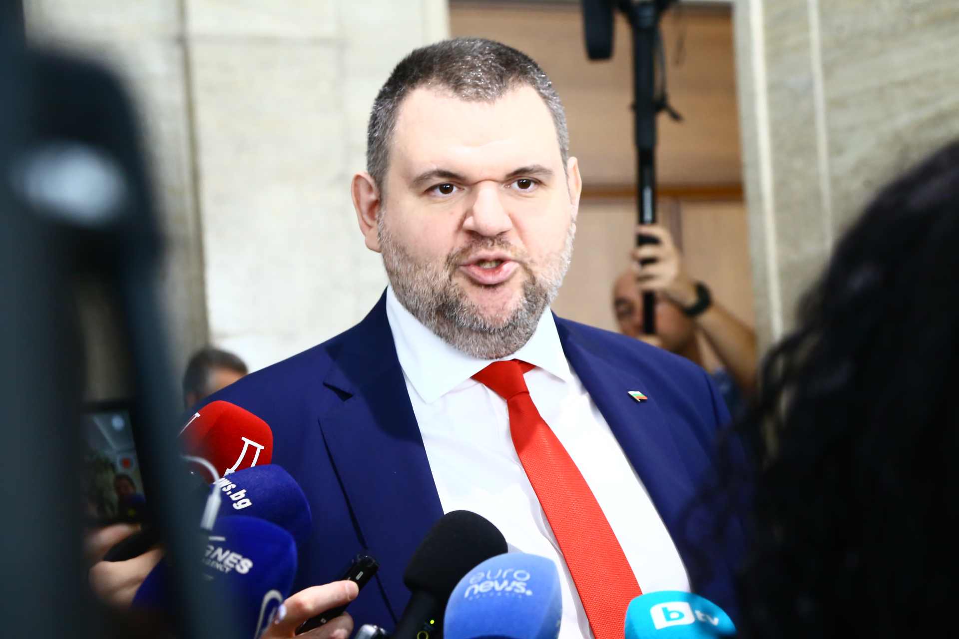 Извънредно! Делян Пеевски регистрира новата си партия в ЦИК!
