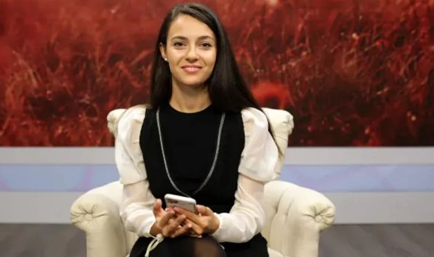 Голяма драма за красива водеща на bTV, ще остане ли без работа заради именита колежка