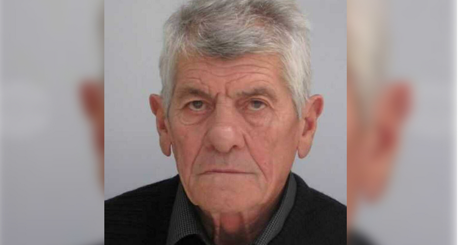 Виждали ли сте този дядо, търсят го под дърво и камък СНИМКИ