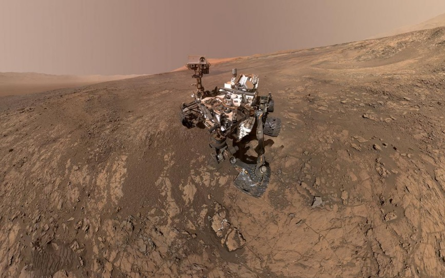 Марсоходът Curiosity направи изумително откритие на Червената планета СНИМКА