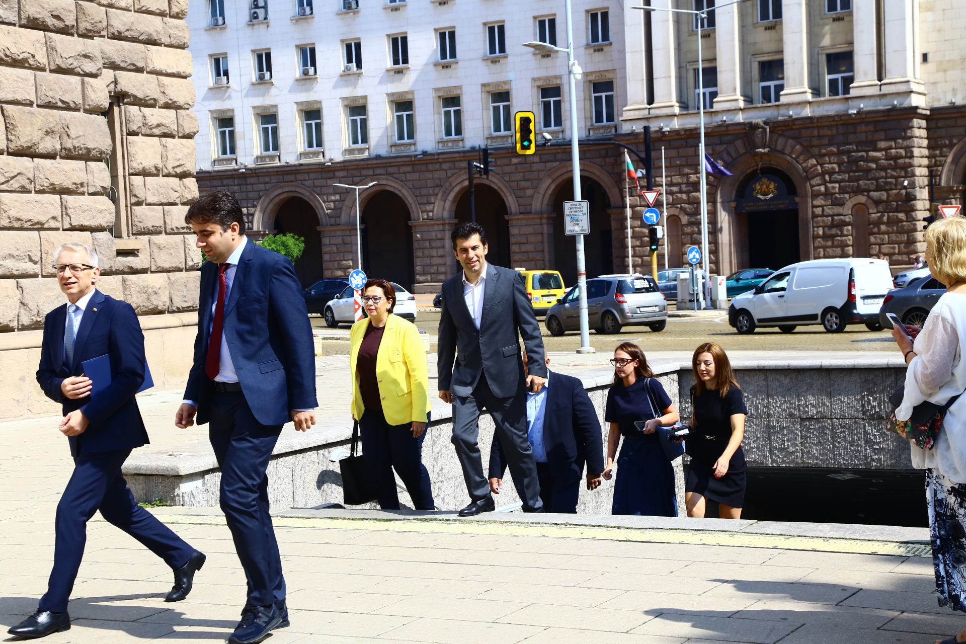 ПП-ДБ с поредна врътка, свързана със служебния премиер
