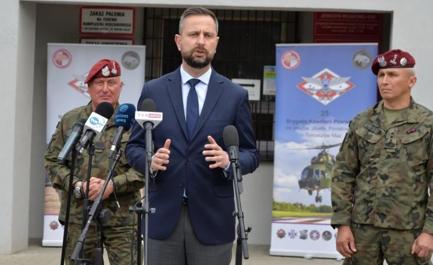 Варшава: Украйна няма да се присъедини към ЕС, докато това не бъде решено 