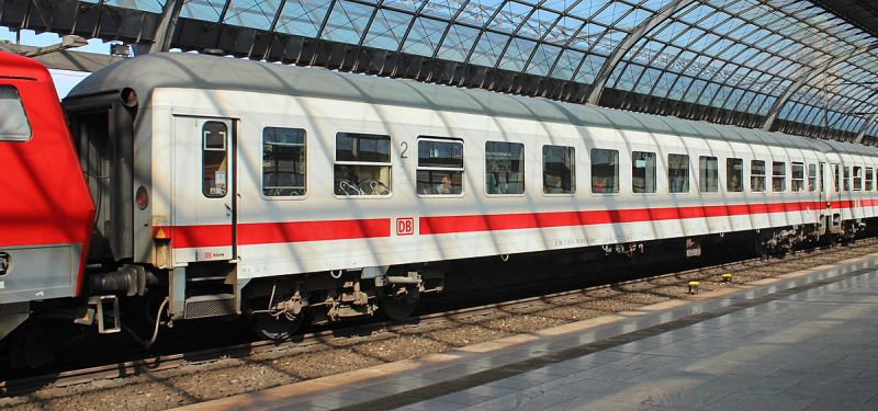 Отново се орезилихме с "новите" германски вагони за БДЖ