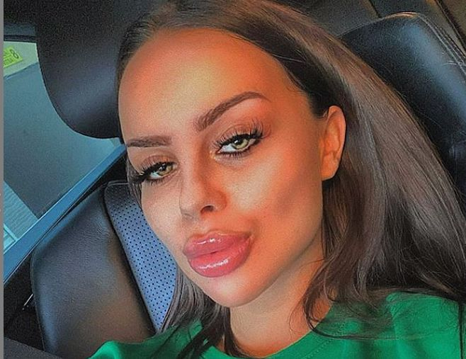 Сузанита обърна резбата: Влезе в лесбо афера със... ВИДЕО