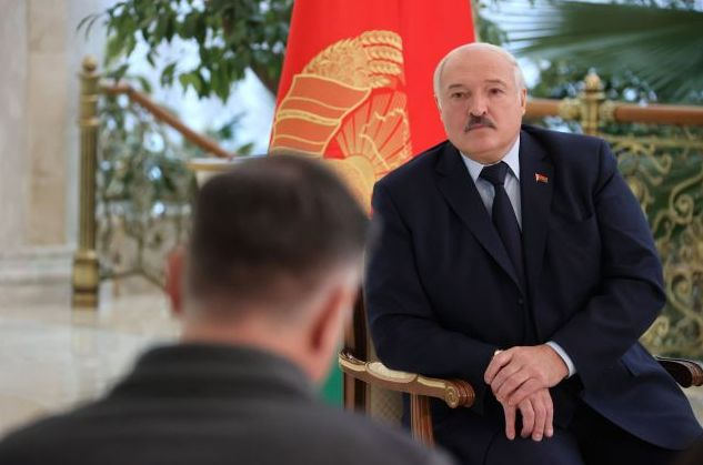 Военният министър на Беларус предупреди Лукашенко за голяма опасност на границата с Украйна 