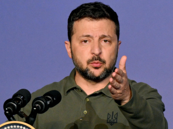 Ето какво е докладвал ген. Сирски на Зеленски от фронта в Курск