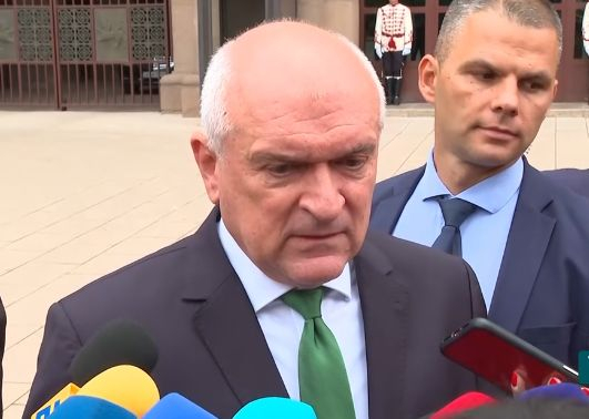 Главчев с пикантерия след срещата с Радев, намесен е МВР шефът СНИМКИ