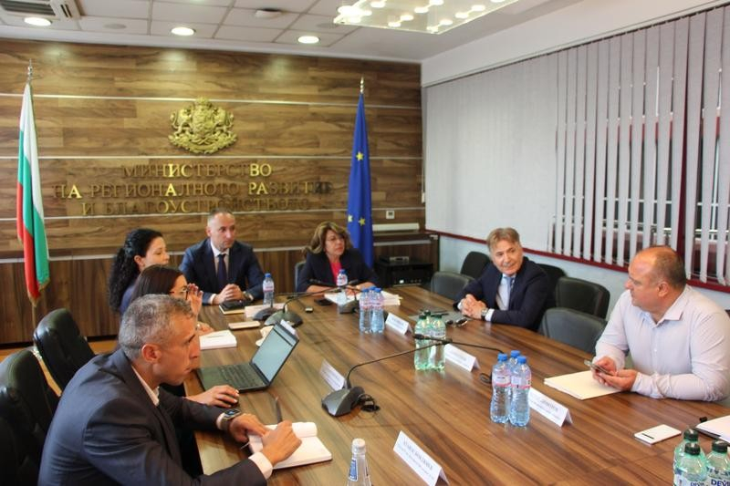 Спешна среща в МРРБ по заповед на Главчев