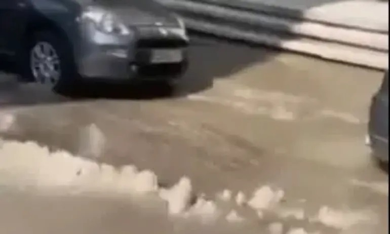 Потоп в София, страшно е ВИДЕО