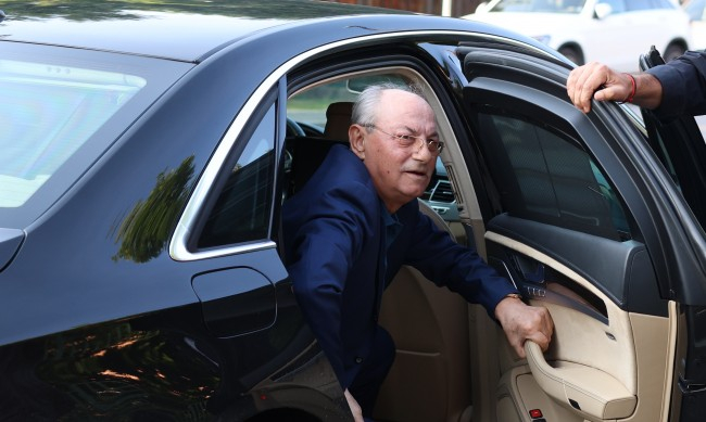 Мистър „Кеш“ Радев разпореди държавна охрана на Доган след кражбата на 30 млн. лв. от ББР 