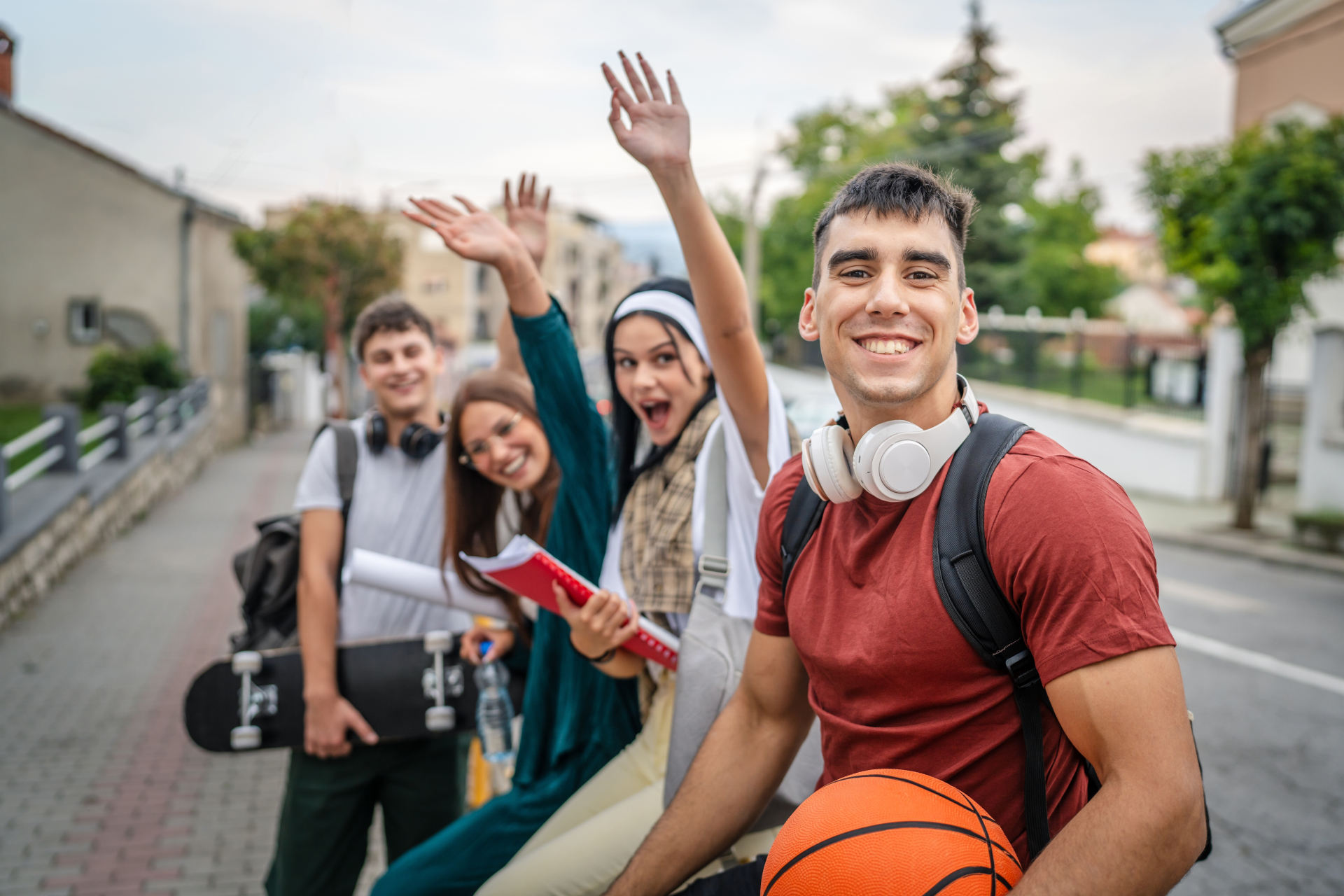 За Gen Z кешът е пари от "Монополи"