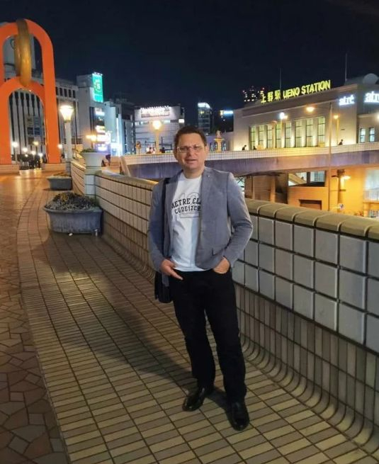 Доц. Атанас Владиков от ПУ отиде в Япония и ето какво видя там СНИМКИ