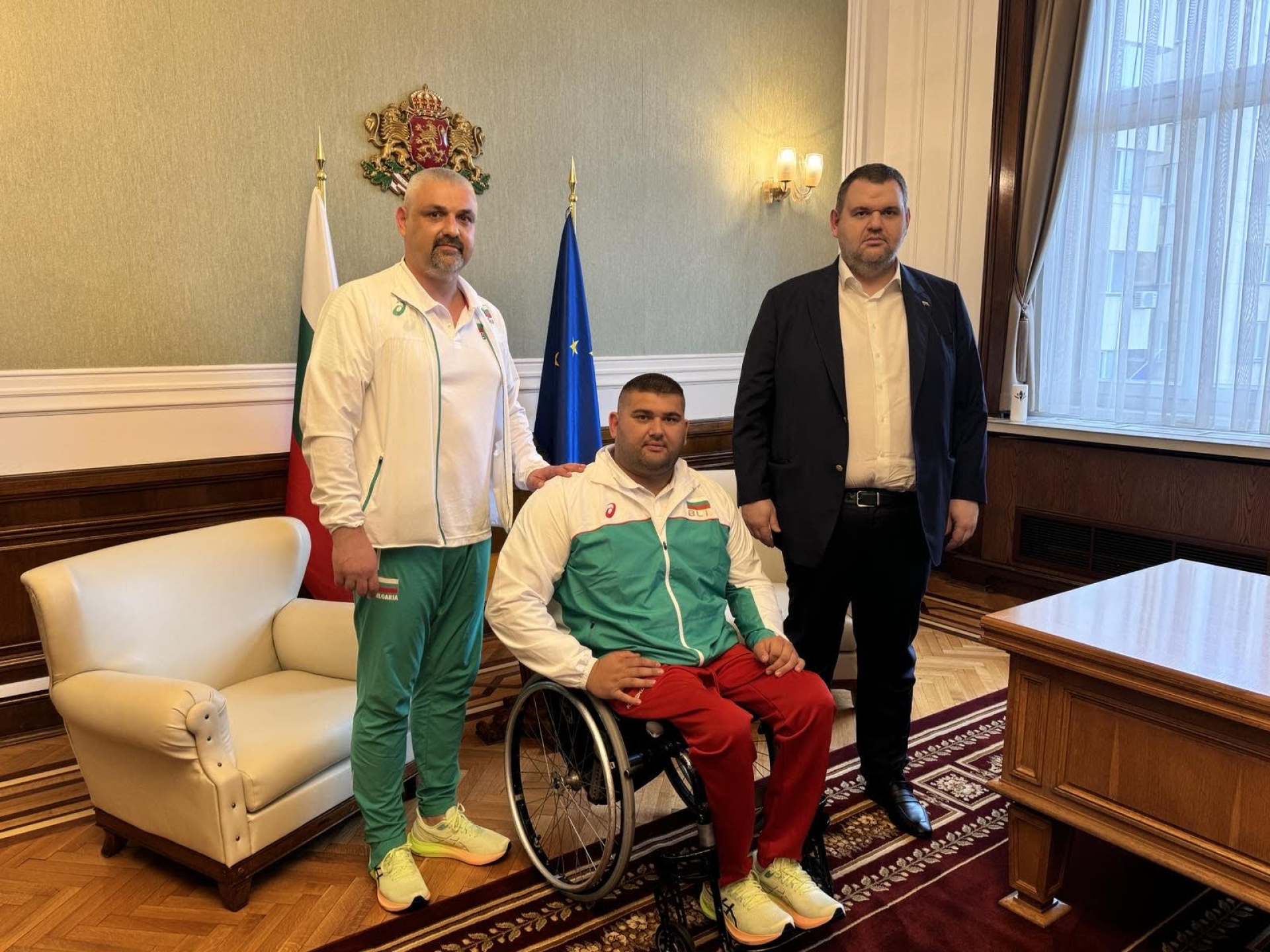 Пеевски поздрави златния медалист от Паралимпиадата в Париж Ружди Ружди