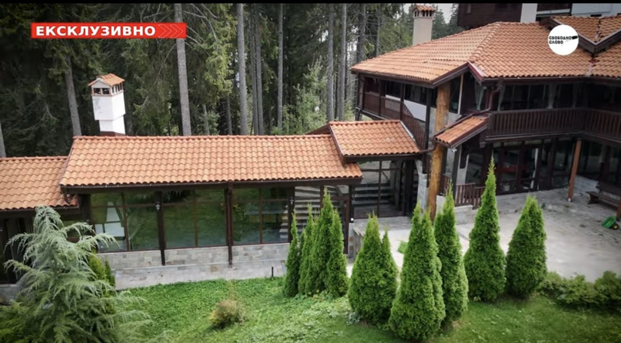 В този разкошен сарай на Аталай ли се е скрил дерибеят Доган ВИДЕО 