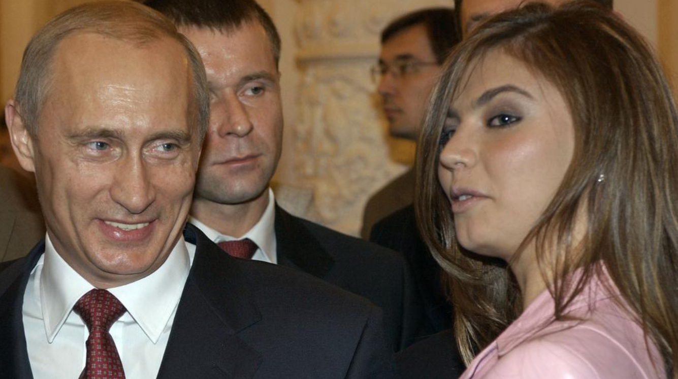 Наследниците на Путин и Кабаева: Какво се знае за Катя, Мария, Вова и Ваня? СНИМКИ