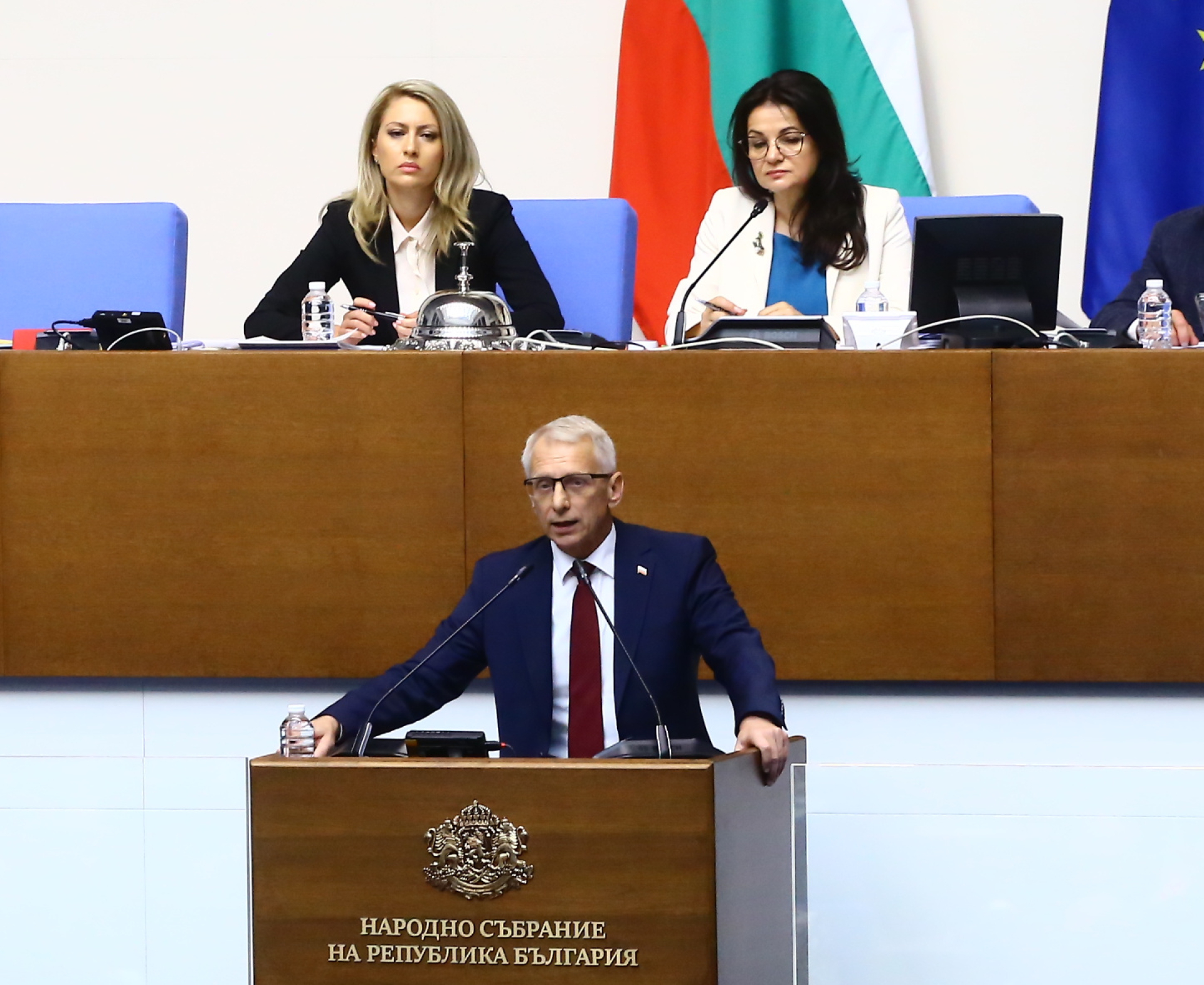 Денков каза какво трябва да направи България след победата на Тръмп