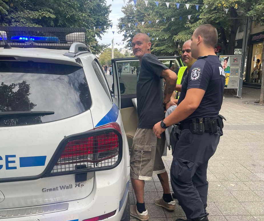 Пазете се от този австриец в Бургас, няма прошка СНИМКА