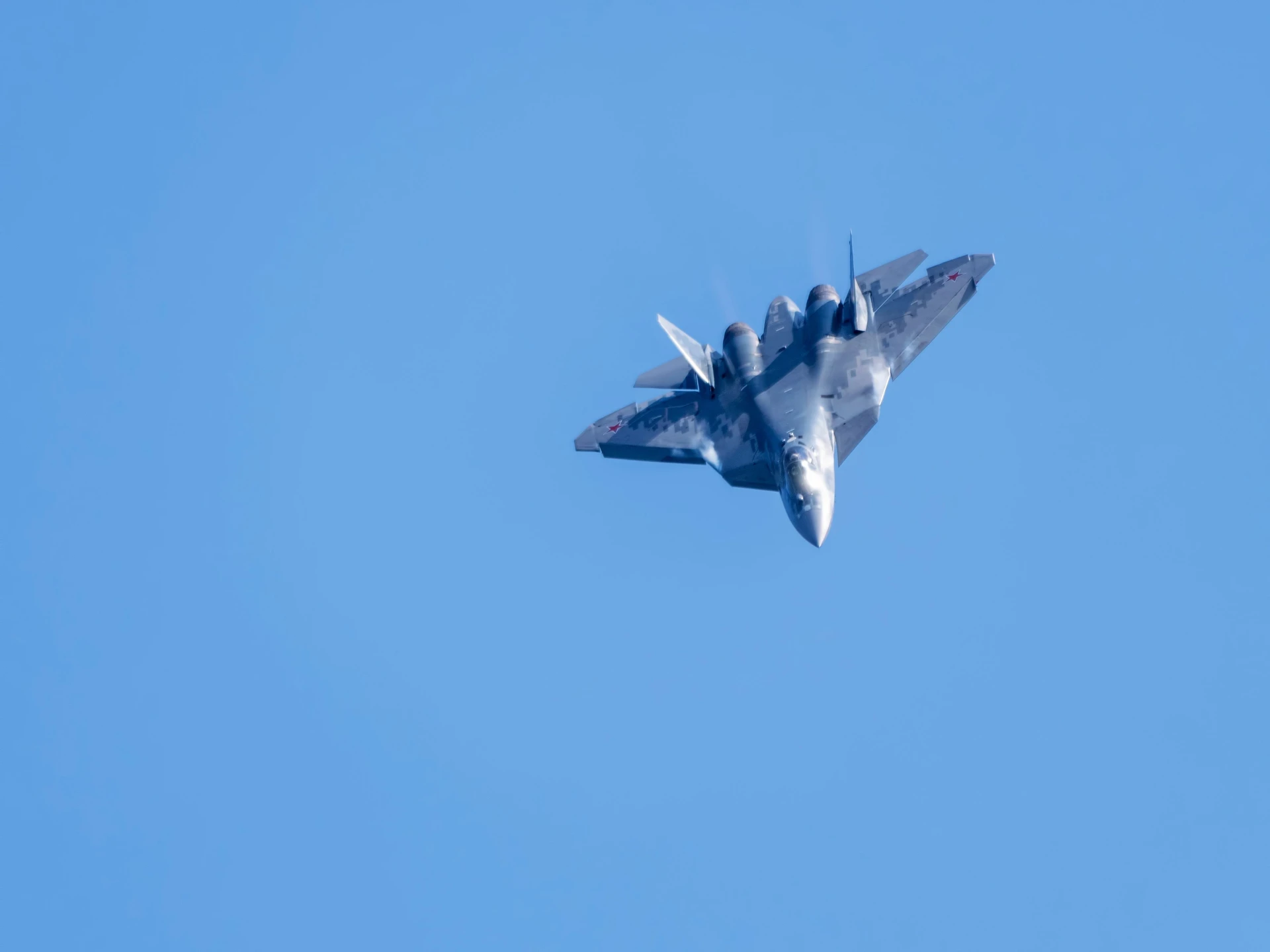 Руски Су-35 нахлу в Естония