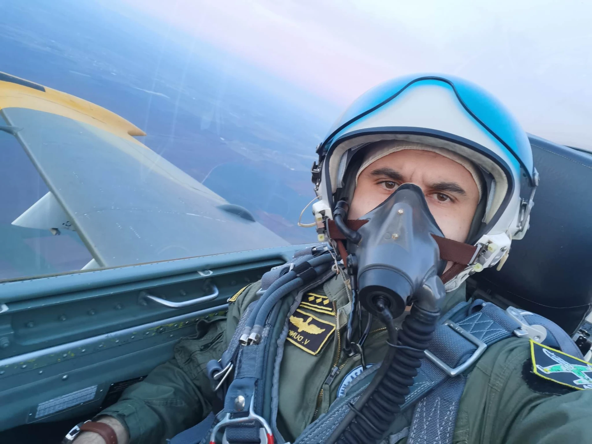 Това е загиналият в "Граф Игнатиево" ст. лейтенант Дункин, смъртоносен девиз беляза края му СНИМКИ