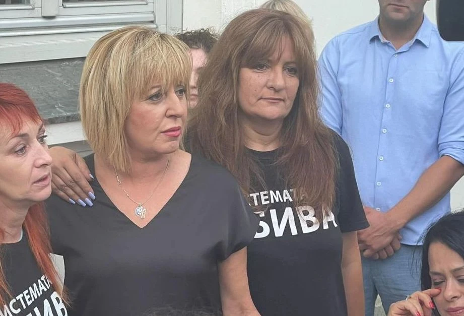 Манолова обяви от какво е починала Вера Ивановa от „Системата ни убива” СНИМКИ