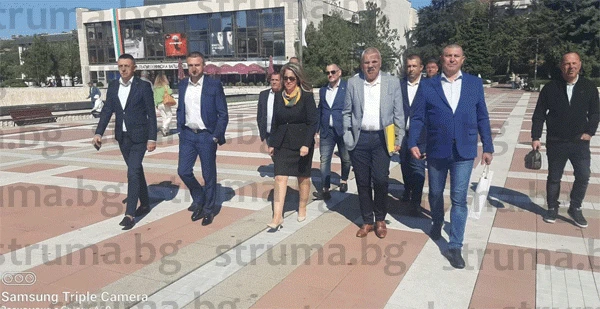 Делян Пеевски пак води листата в Благоевград