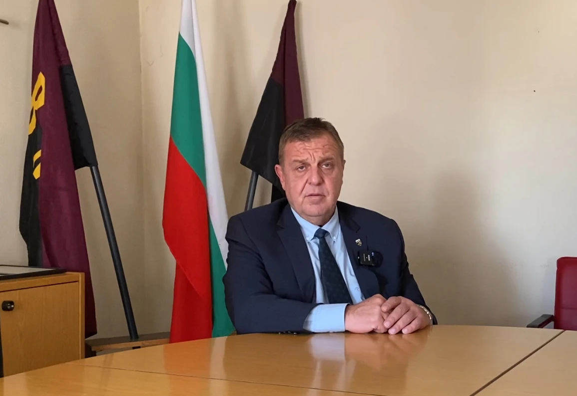 Каракачанов: България трябва да отнема гражданството на онези, които водят политика и поддържат езика на омразата в РСМ