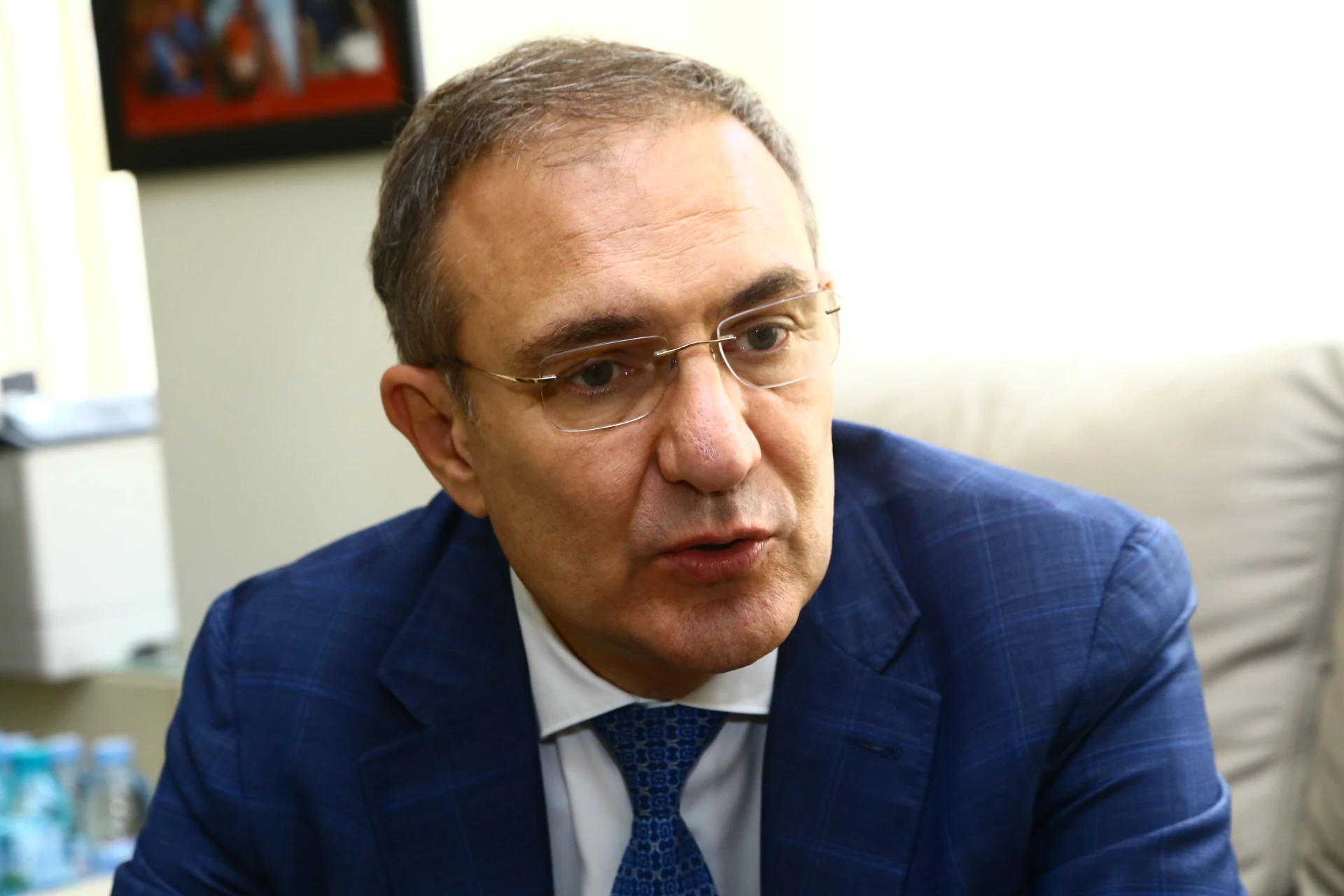 Борислав Гуцанов с откровена изповед пред БЛИЦ за баща си, Ванга, Нинова и обединението в ляво