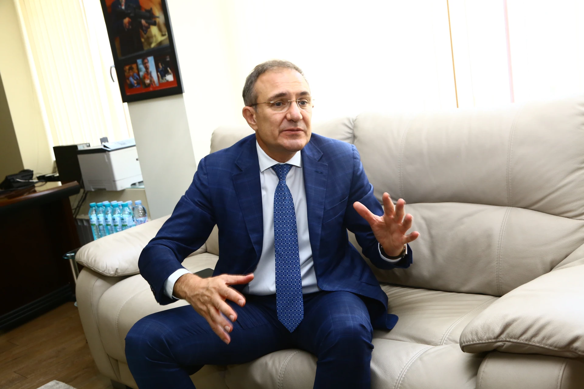 Борислав Гуцанов с откровена изповед пред БЛИЦ за баща си, Ванга, Нинова и обединението в ляво