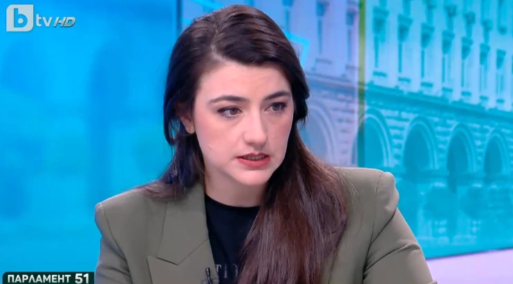 Лена Бориславова каза условието, за да си стиснат ръцете с ГЕРБ за общо управление 