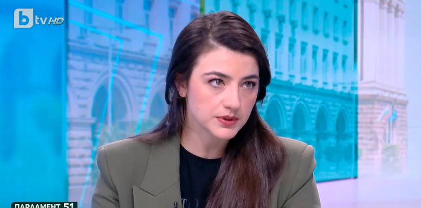 Лена Бориславова каза условието, за да си стиснат ръцете с ГЕРБ за общо управление 